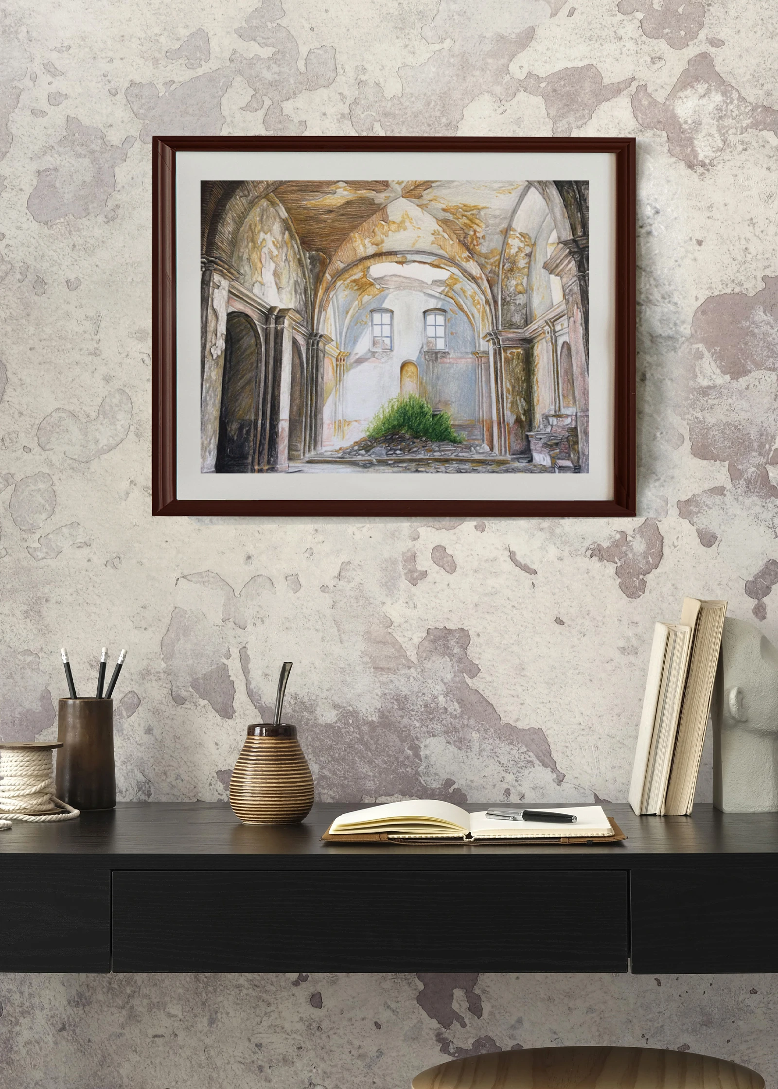Opera Un nuovo altare inserita in un ambiente d’arredo